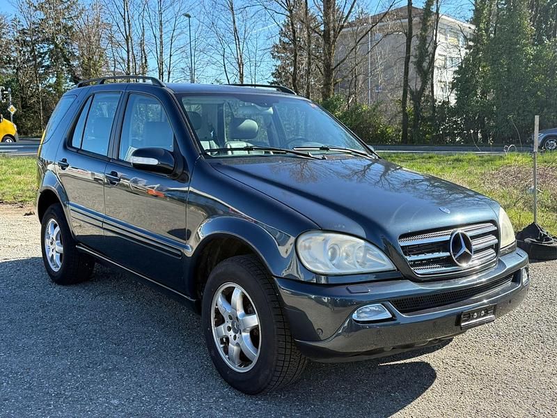 Gebraucht Mercedes ML400 250 PS (183 kW) 2002 SUV