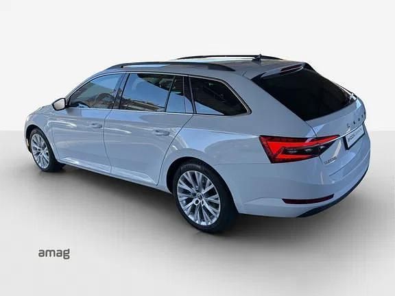 Gebraucht Skoda Superb Ambition 200 PS (147 kW) 2021 Moon weiss, metallic Kombi