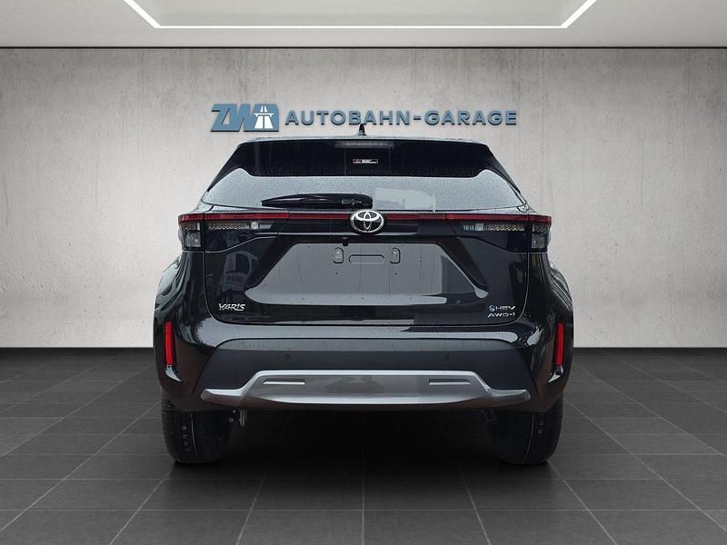 Neu Toyota Yaris Cross Premium 131 PS (96 kW) 2026 SUV