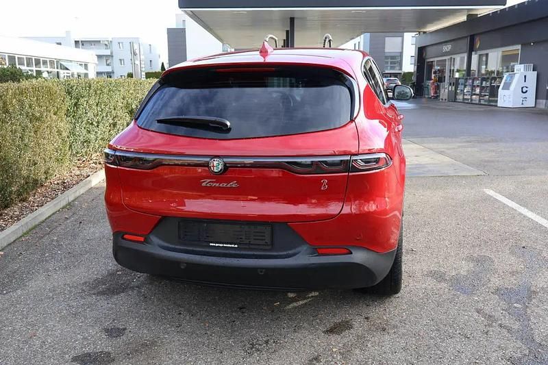 Gebraucht Alfa Romeo Tonale Super 130 PS (95 kW) 2025 Rot SUV