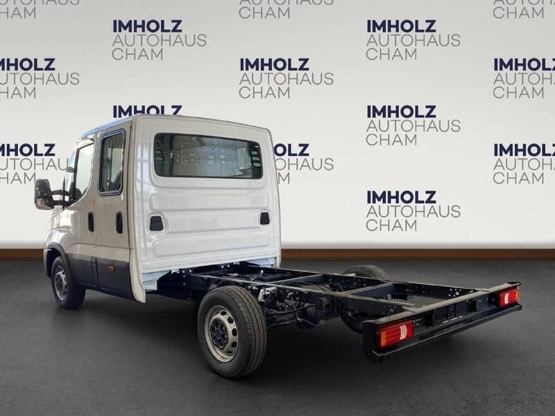 Gebraucht Iveco Daily 156 PS (114 kW) 2024 Weiss Abholung