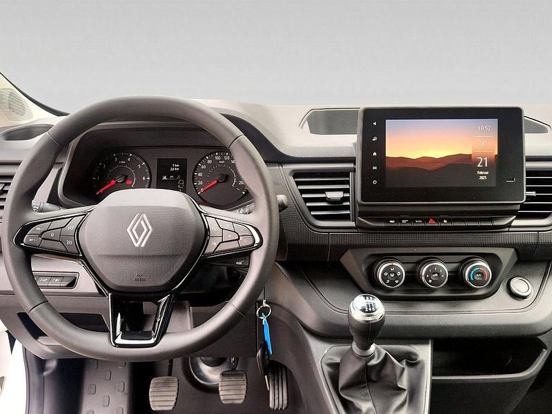 Neu Renault Trafic Equilibre 110 PS (80 kW) 2025 Van / Kleinbus