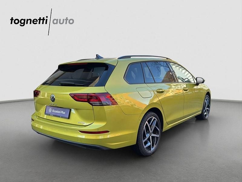 Gebraucht VW Golf VIII Life 110 PS (80 kW) 2021 Kombi