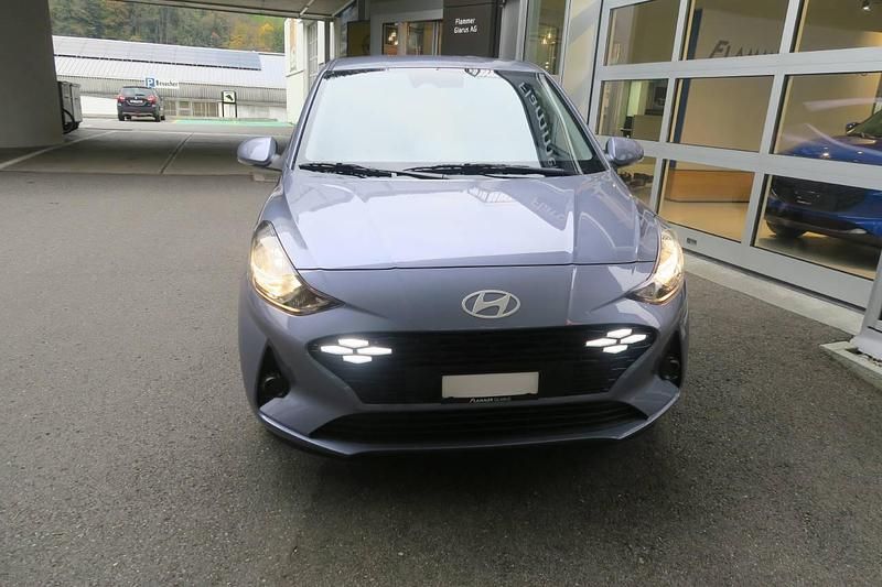 Blau Neu 2025 Hyundai i10 Kleinwagen | CHF 19’490 (Guter Preis) - Bild 1/4