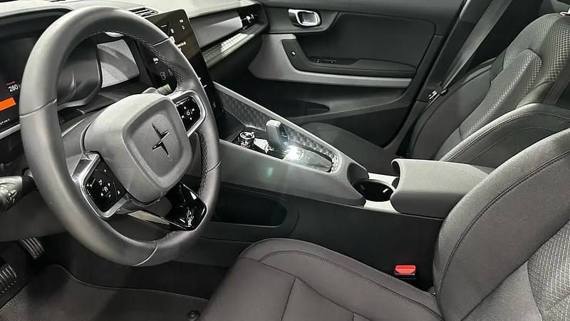 Gebraucht Polestar 2 Standard Range Single Motor 169 kW (231 PS) 2025 Schwarz Kleinwagen