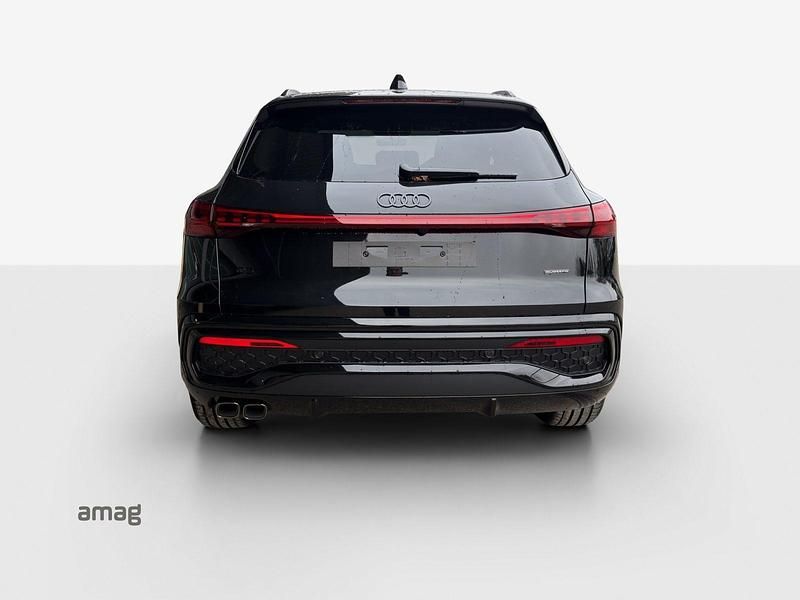 Neu Audi Q5 Comfort 204 PS (150 kW) 2025 Mythosschwarz metallic SUV