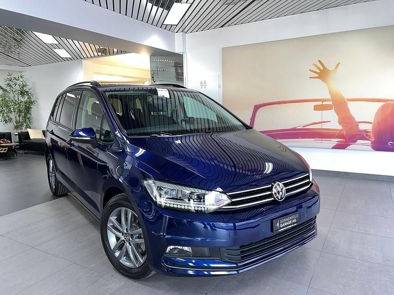 Gebraucht VW Touran Comfortline 150 PS (110 kW) 2025 Van / Kleinbus
