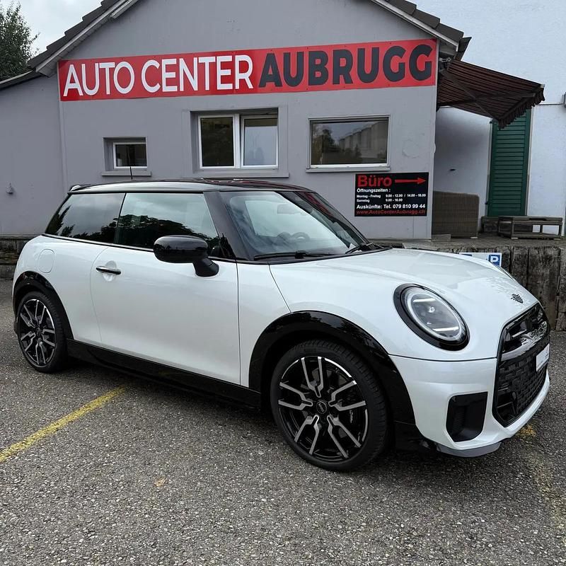 Gebraucht Mini Cooper 114 kW (156 PS) 2026 Weiss Kleinwagen