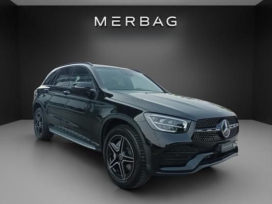 Gebraucht Mercedes GLC300e AMG line 195 PS (143 kW) 2022 SUV