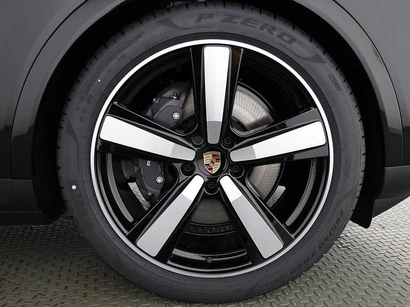 Gebraucht Porsche Cayenne 470 PS (345 kW) 2025 SUV