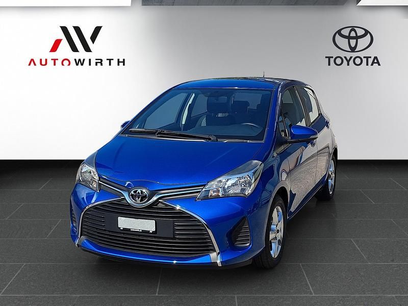 Gebraucht Toyota Yaris Luna 99 PS (72 kW) 2015 Blau Limousine