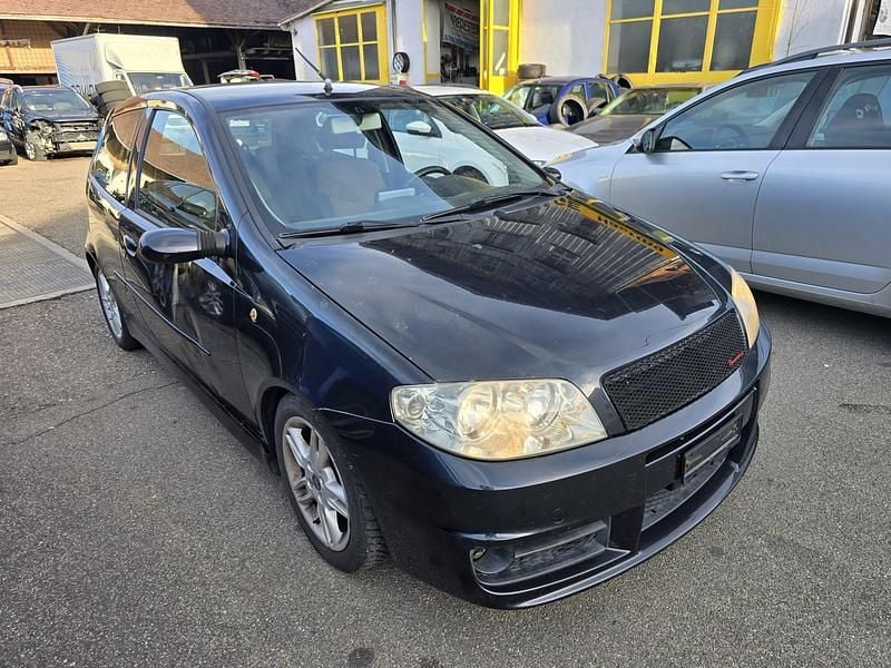 Gebraucht Fiat Punto 95 PS (69 kW) 2004 Kleinwagen