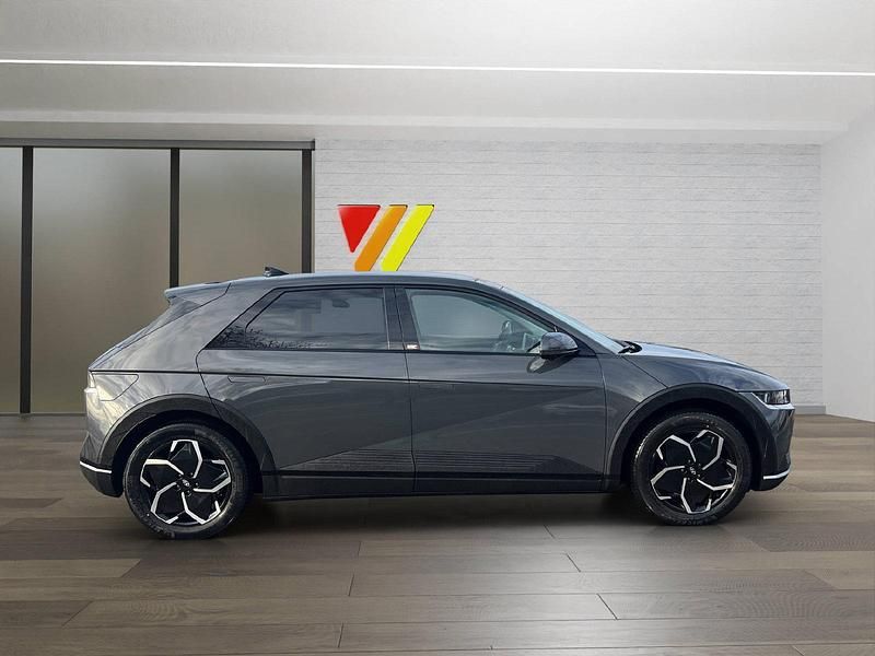 Neu 2025 Hyundai Ioniq Kleinwagen | CHF 49’990 - Bild 1/4