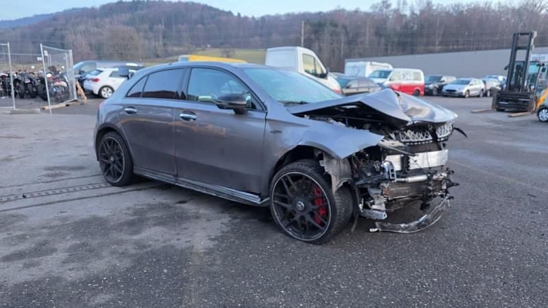 Gebraucht Mercedes A45 AMG AMG 421 PS (309 kW) 2024