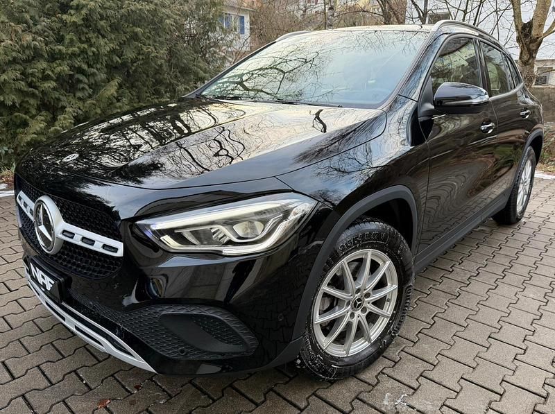 Gebraucht Mercedes GLA200 163 PS (119 kW) 2022 SUV