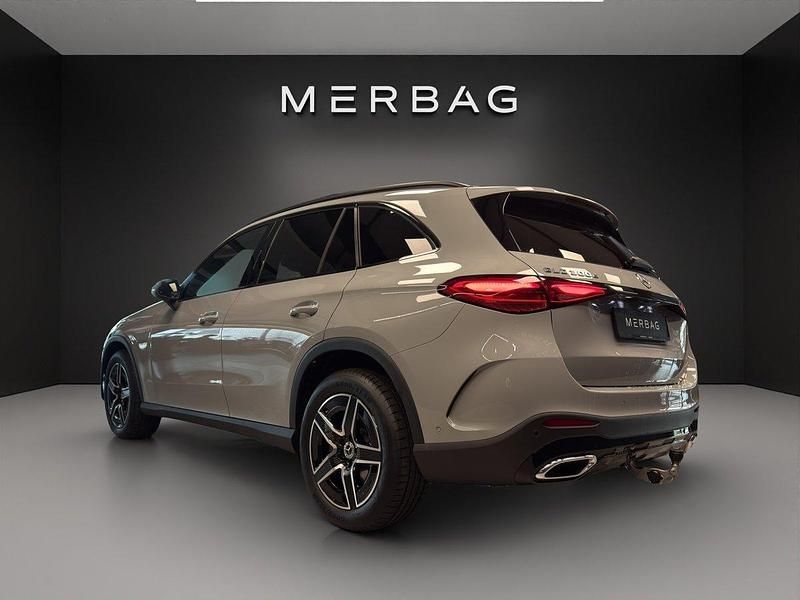 Gebraucht Mercedes GLC300e 269 PS (197 kW) 2025 SUV