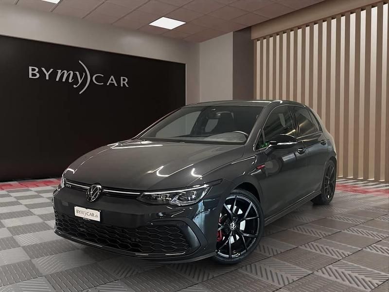 Grau Gebraucht 2023 VW Golf GTI Limousine | CHF 31’532 (Fairer Preis) - Bild 1/4