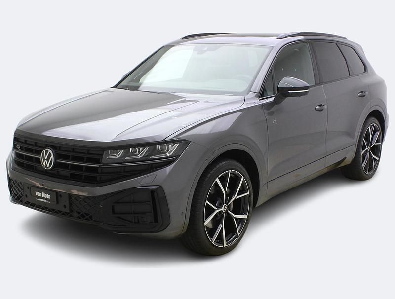 Grau Gebraucht 2024 VW Touareg Style SUV | CHF 73’980 (Etwas zu teuer) - Bild 1/3