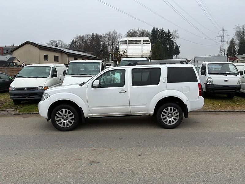Gebraucht 2015 Nissan Pathfinder SUV | CHF 17’500 - Bild 1/4