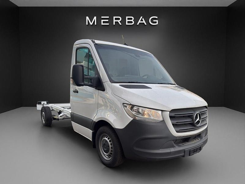 Gebraucht Mercedes Sprinter 149 PS (109 kW) 2023 Van