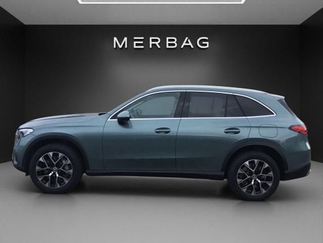 Neu Mercedes GLC300e 204 PS (150 kW) 2026 Silber SUV