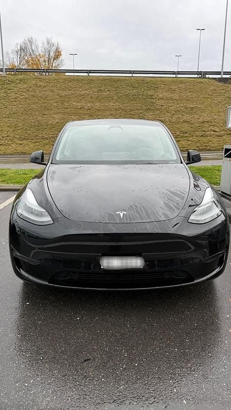 Gebraucht 2022 Tesla Model Y Performance SUV | CHF 34’900 (Fairer Preis) - Bild 1/4