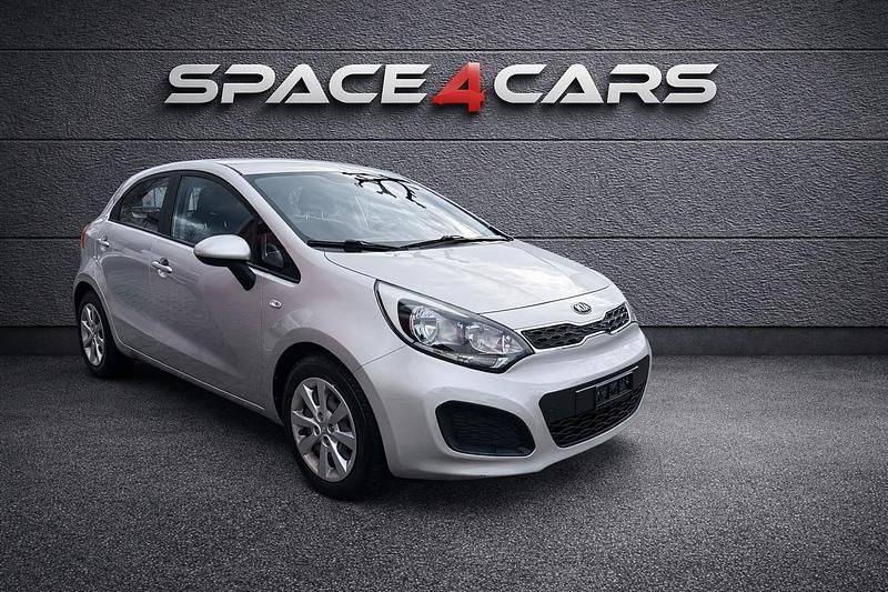 Gebraucht Kia Rio 84 PS (61 kW) 2013