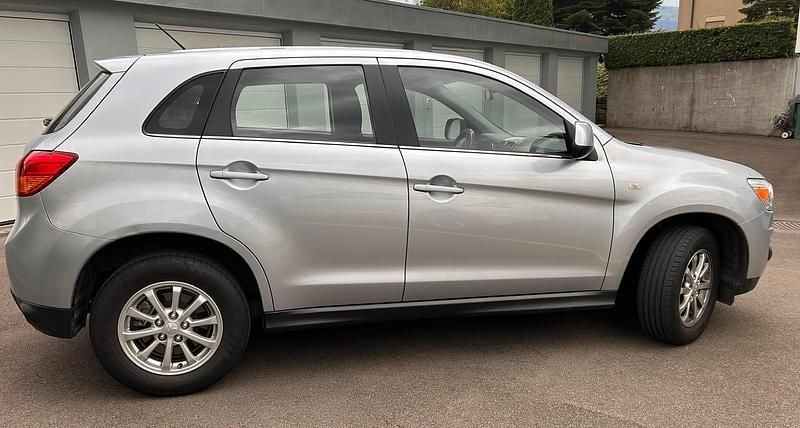 Gebraucht Mitsubishi ASX Invite 150 PS (110 kW) 2015 SUV