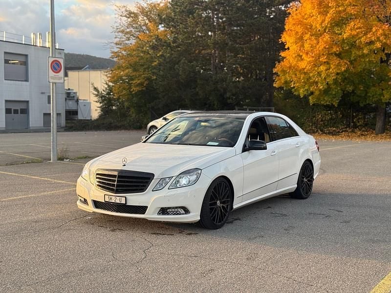 Gebraucht 2010 Mercedes E350 | CHF 5’000 (Etwas zu teuer) - Bild 1/4