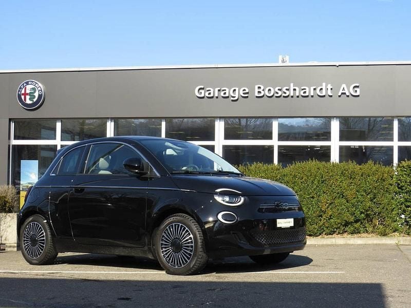 Schwarz Gebraucht 2021 Fiat 500e La Prima Limousine | CHF 23’800 (Teuer) - Bild 1/4