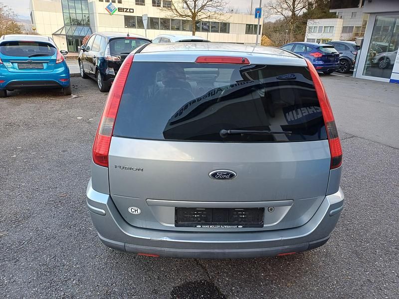Gebraucht Ford Fusion 101 PS (74 kW) 2005 Kleinwagen
