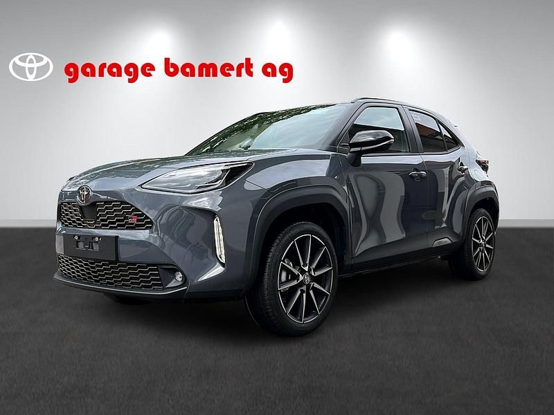 Neu Toyota Yaris Cross Sport 131 PS (96 kW) 2025 Mehrfarbig SUV