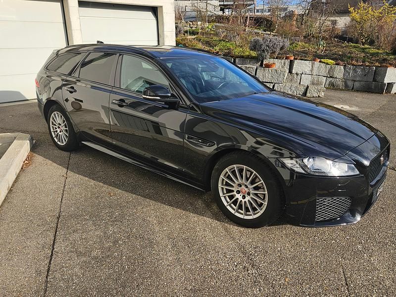 Gebraucht Jaguar XF Sportbrake Chequered Flag 180 PS (132 kW) 2020 Kombi