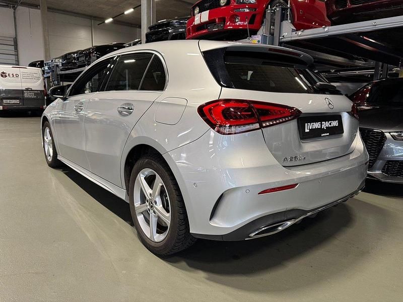 Gebraucht Mercedes A250 AMG line 217 PS (159 kW) 2022 Limousine