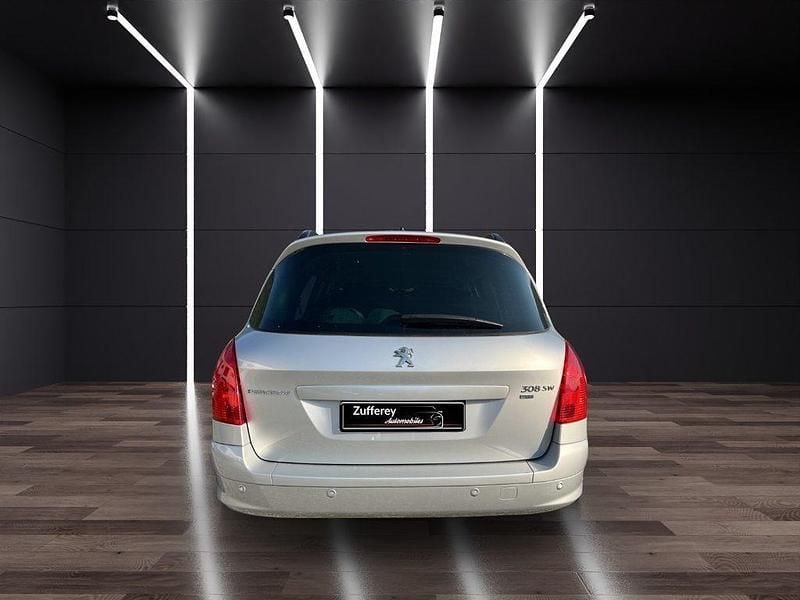 Gebraucht Peugeot 308 SW Access 114 PS (83 kW) 2014 Kombi