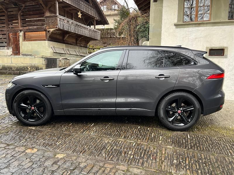 Gebraucht Jaguar F-Pace R-Sport 340 PS (250 kW) 2017 SUV