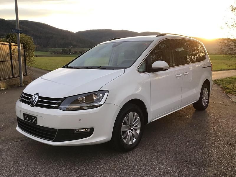 Gebraucht 2021 VW Sharan Comfortline Van / Kleinbus | CHF 29’900 (Fairer Preis) - Bild 1/4