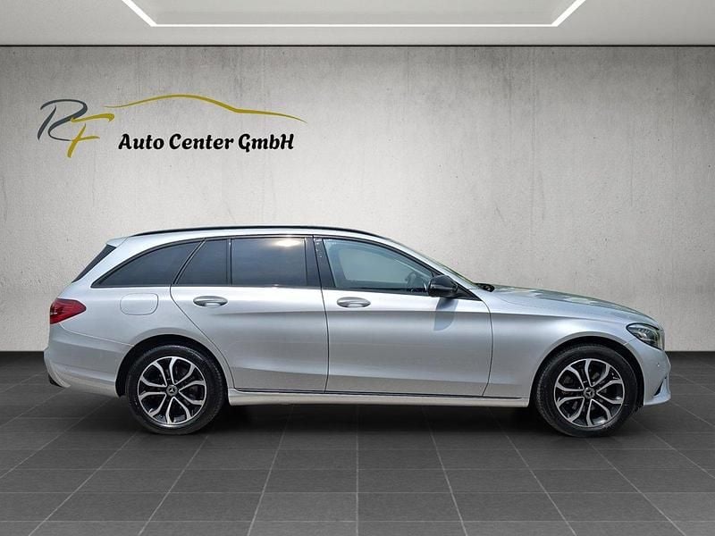 Gebraucht Mercedes C220 Avantgarde 194 PS (142 kW) 2018 Kombi