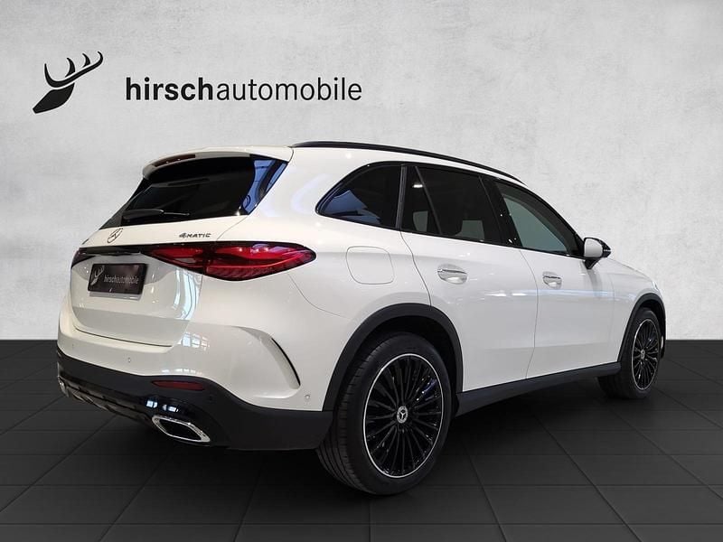 Gebraucht Mercedes GLC220 197 PS (144 kW) 2025 Weiss SUV