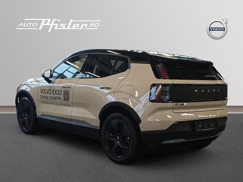 Neu Volvo EX30 CC Performance 314 kW (428 PS) 2025