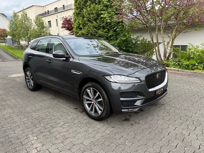 Gebraucht 2018 Jaguar F-Pace R-Sport SUV | CHF 19’899 (Superpreis) - Bild 1/4