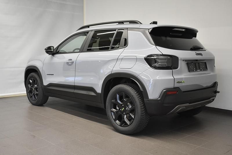 Gebraucht Jeep Avenger Overland 145 PS (106 kW) 2025 Grau SUV
