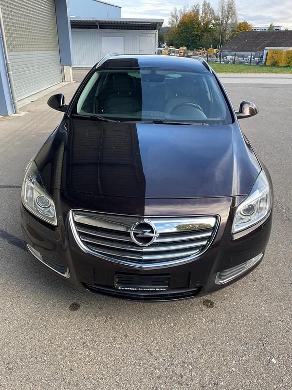 Gebraucht Opel Insignia Edition 180 PS (132 kW) 2013 Kombi