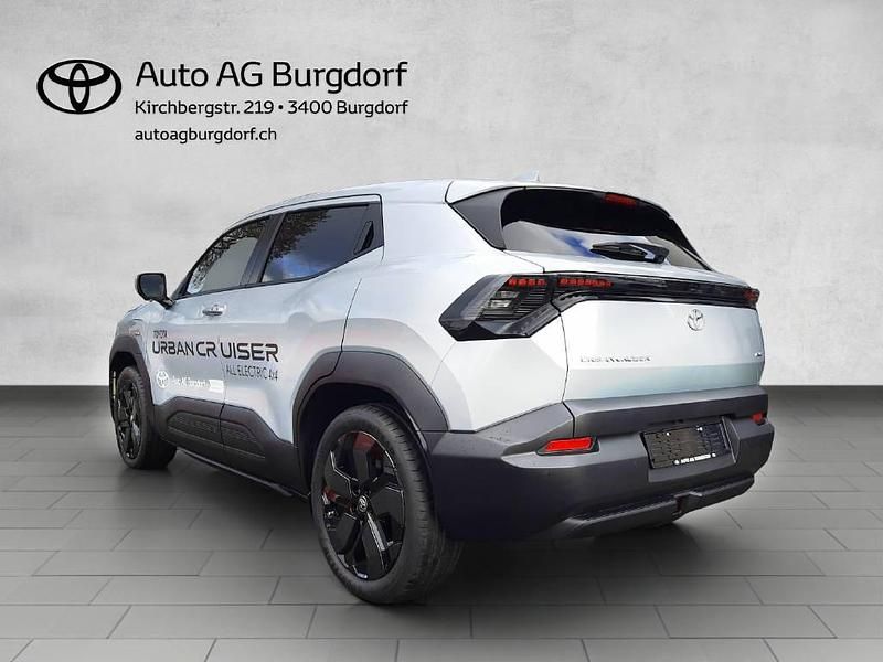 Neu Toyota Urban Cruiser Premium 135 kW (184 PS) 2026 Silber SUV