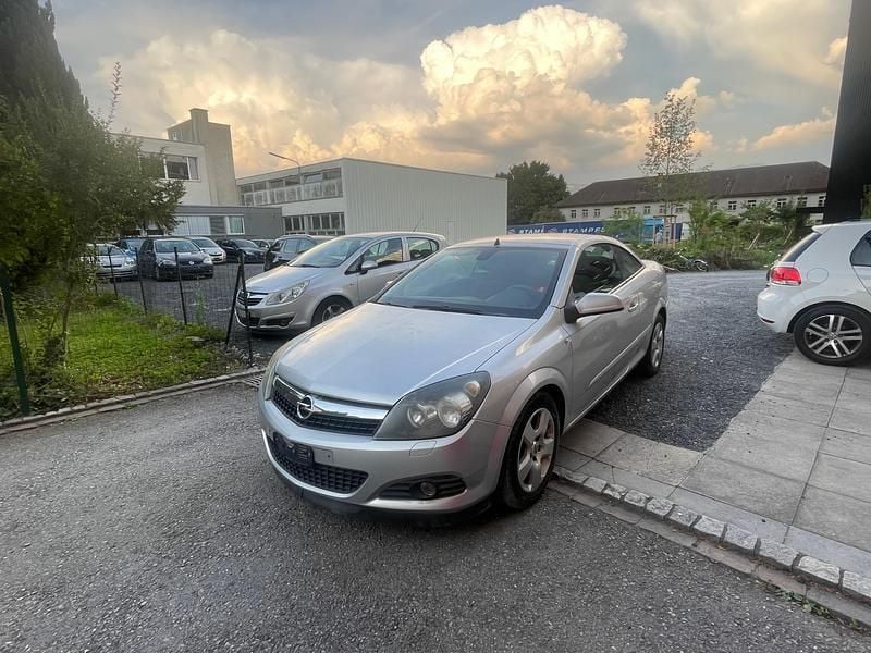 Gebraucht Opel Astra Enjoy 115 PS (84 kW) 2007
