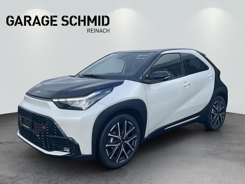 Neu Toyota Aygo X Sport 116 PS (85 kW) 2026 Mehrfarbig SUV