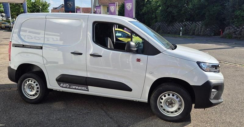Neu Peugeot Partner 130 PS (95 kW) 2025 Van / Kleinbus