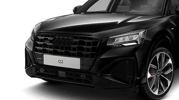 Mythosschwarz metallic Neu 2025 Audi Q2 Attraction SUV | CHF 52’220 (Guter Preis) - Bild 1/4