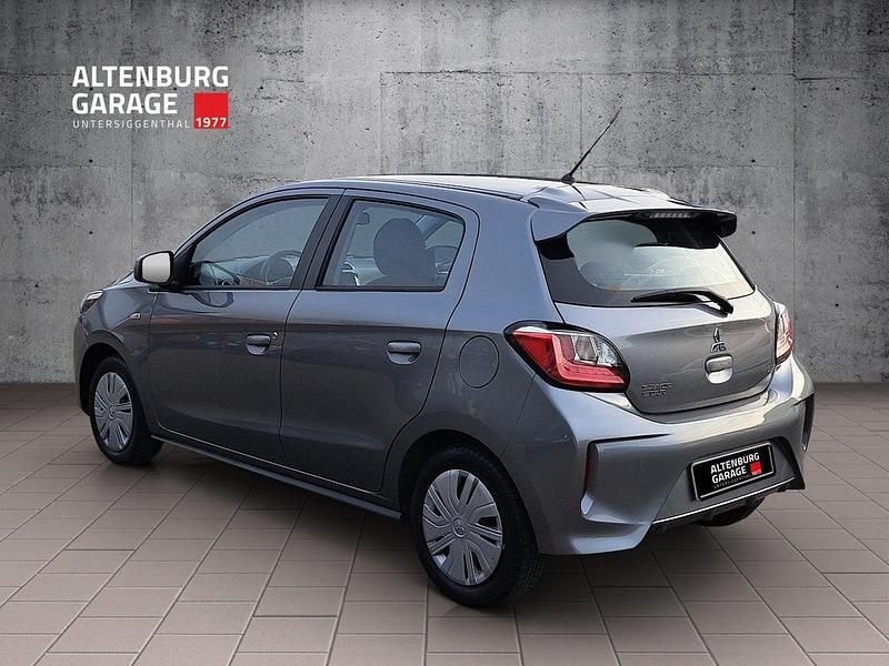 Gebraucht Mitsubishi Space Star Inform 71 PS (52 kW) 2023 Silber Kleinwagen