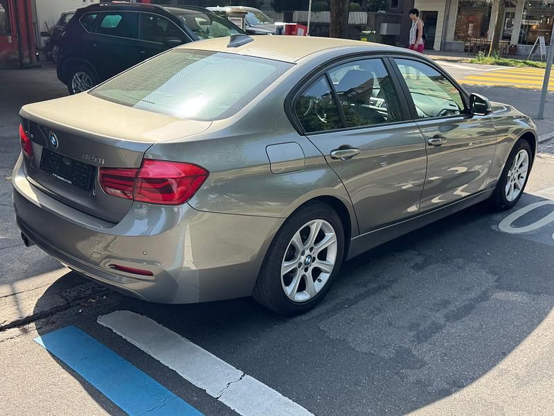 Gebraucht BMW 320 Sport Line 184 PS (135 kW) 2016